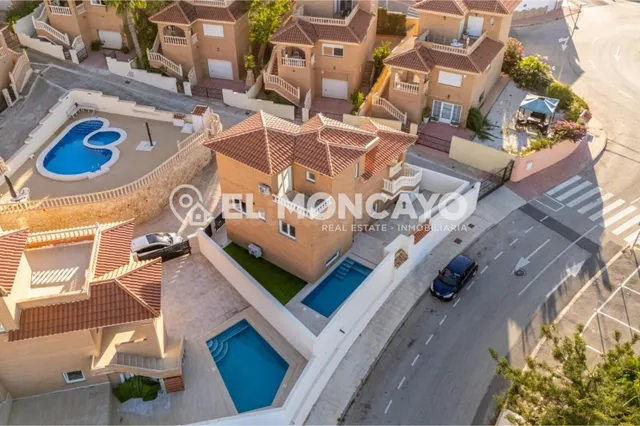 Fantástico chalet independiente de obra nueva con piscina pr - foto 4