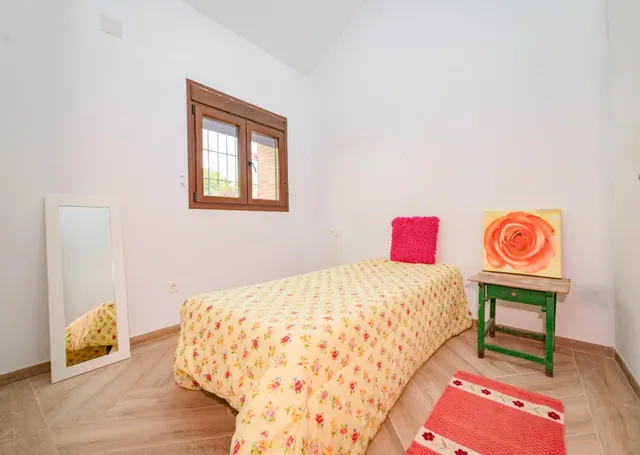 Casa de Campo Reformada en Villanueva de la Concepción: Paz, Elegancia y Vistas Únicas — 31