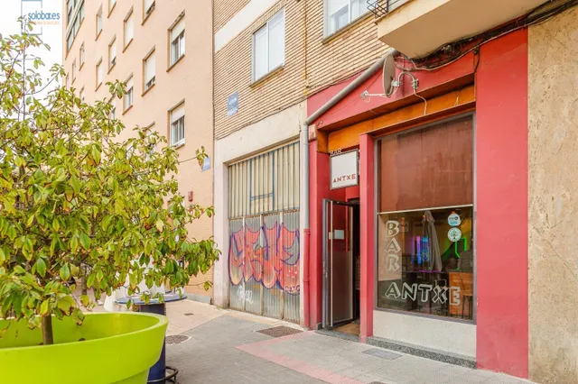 SOLOBAR TRASPASA BONITO BAR EN ANSOAIN — 14