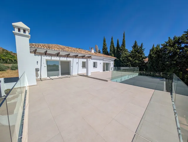 Chalet 5 habitaciones 583m² en venta - Marbella — 43