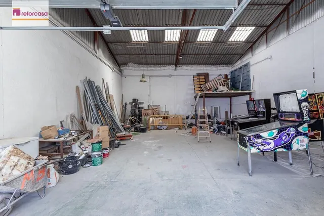NAVE INDUSTRIAL EN POL. ASEGRA, PELIGROS. — 5