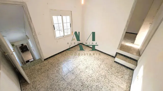 Casa con muchas posibilidades en Aguas Vivas — 31