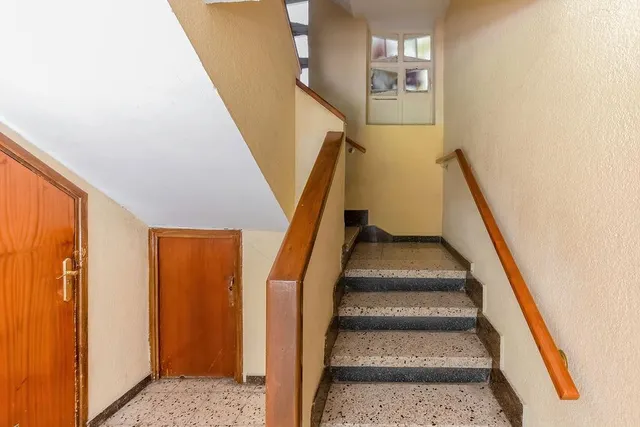 PISO PARA REFORMAR A 2 MINUTOS DEL CENTRO DE PONFERRADA — 11