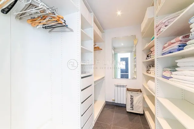 CASA EN PRIMERA LINEA DE MAR — 27