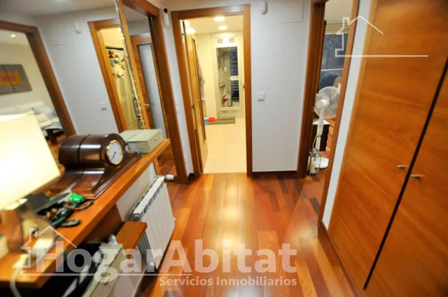 Vive con el confort de un exclusivo residencial con piscina, zonas verdes, garaje y trastero — 25