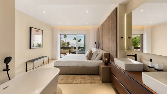 APARTAMENTO TOTALMENTE REFORMADO CON VISTAS DESPEJADAS AL MAR EN VENTA EN BAHÍA DEL VELERÍN, ESTEPON — 31