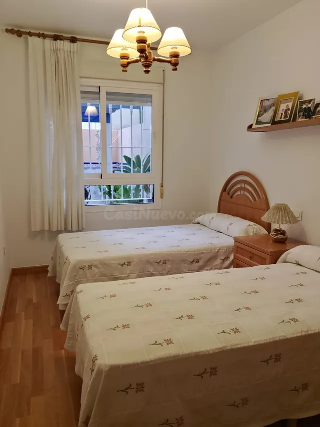 Vivienda con patio grande, ascensor y garaje! - foto 3