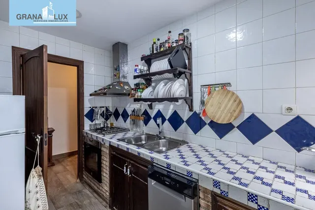 Casa con piscina en urb los chopos - Las Gabias — 12