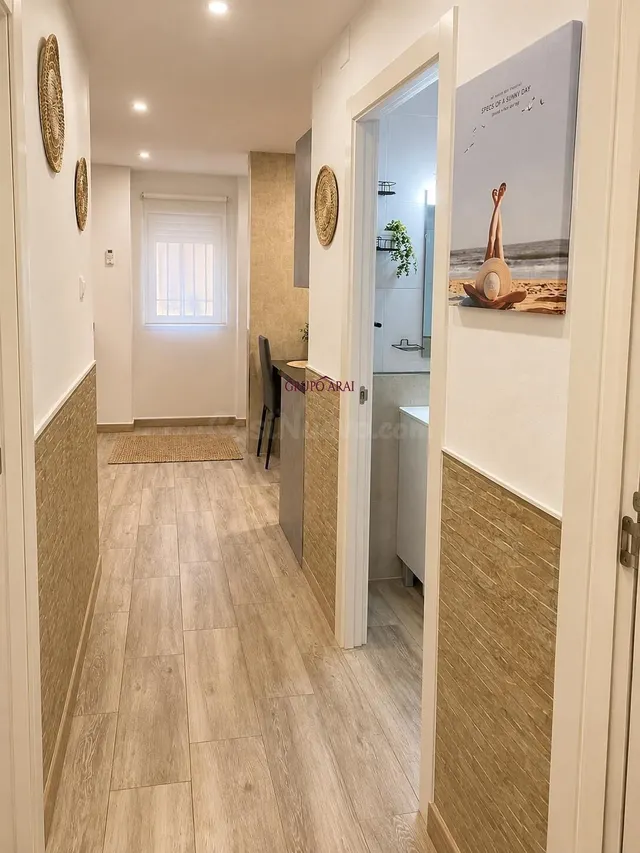 PISO TOTALMENTE REFORMADO EN CALLE MAESTRO ALONSO, JUNTO AL  - foto 4
