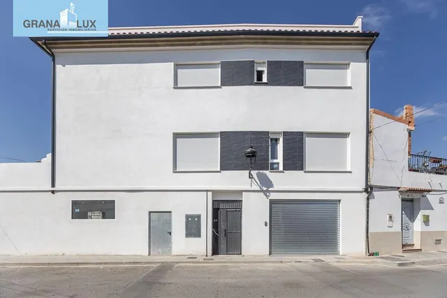 Edificio de nueva construcción en Churriana — 2