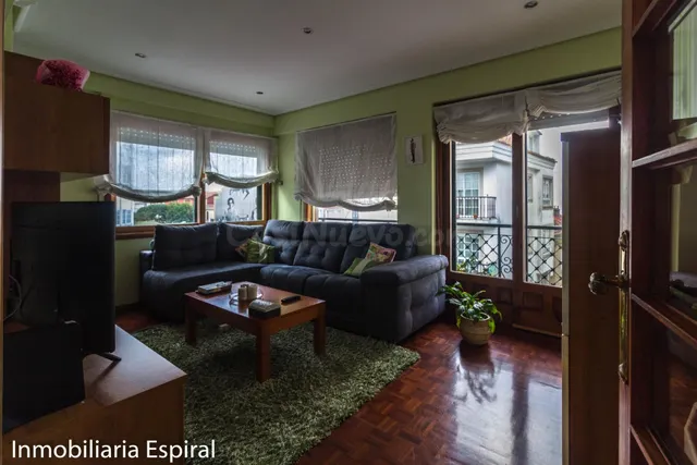 Piso en el centro de o GROVE: amplio, luminoso y listo para  - foto 2