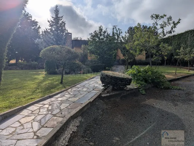 Casa-Chalet en Venta en Espinar, El Segovia — 27