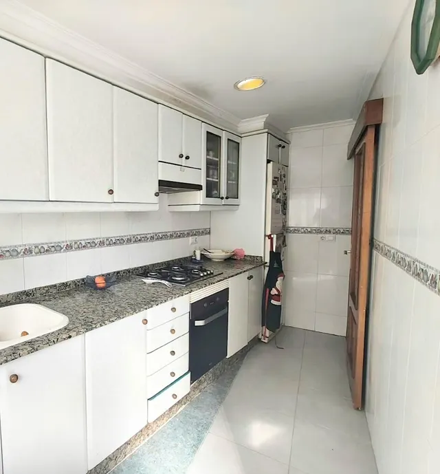 Venta de piso amplio y luminoso en san antonio, junto al colegio salesianos – Valencia — 15