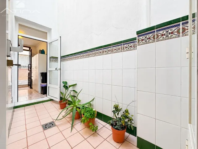 Casa de pueblo en Beniarjó con 3 dormitorios, terraza y mucho encanto. — 4