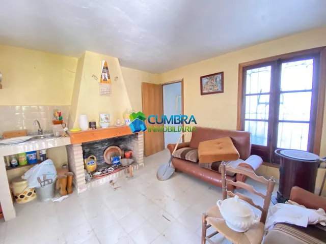 Finca rústica con vivienda a reformar en el Paraje de Torreg - foto 4