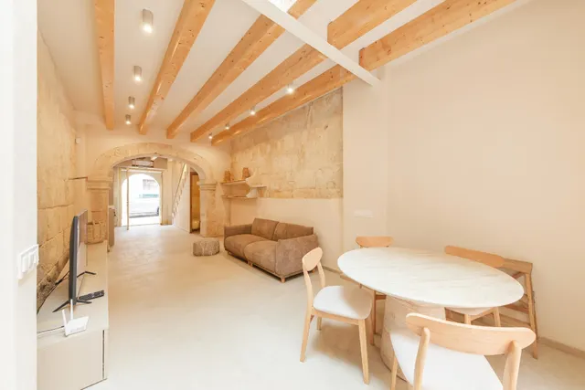 CASA RÚSTICA TOTALMENTE REFORMADA EN EL CENTRO URBANO DE SA POBLA — 6