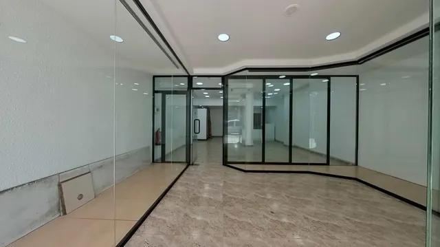 Local comercial 100m² en venta - Can mariner — 9