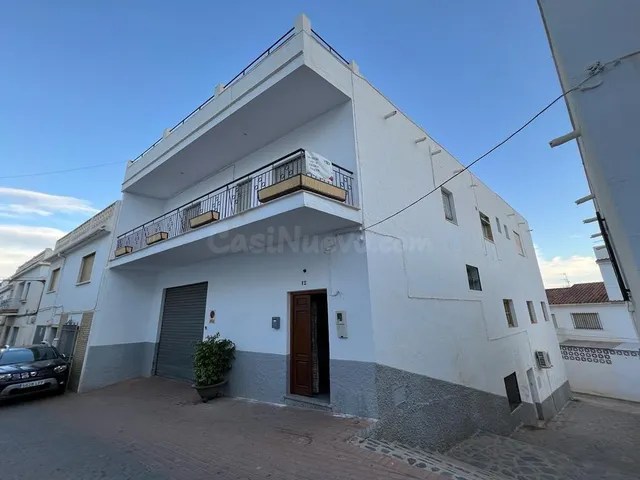 ¡Casa Única con Encanto en el Corazón de Salobreña! ✨ — 2