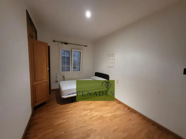 ESPECTACULAR CHALET MUY CERCA DEL PUEBLO — 23