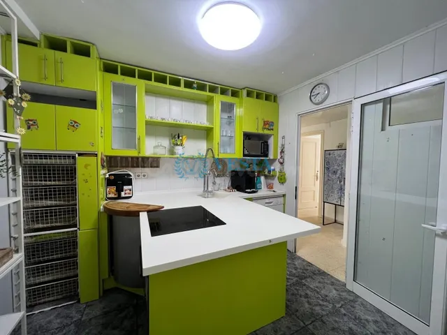 habitaciones EN ALQUILER PARA ESTUDIANTES EN EL CENTRO DE RE - foto 5
