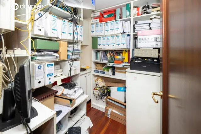 Magnífica oficina en venta — 27