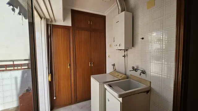 Se Vende Casa de Tres Plantas con garaje doble y trastero. — 22