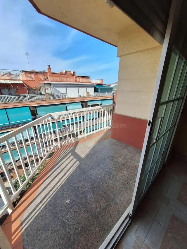 Piso en Rambla Sant Jordi — 2