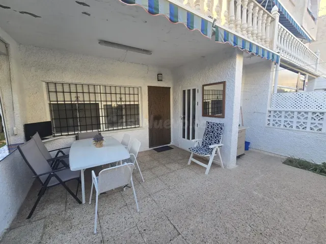 Dúplex adosado, 2 dormitorios, 1 baño, piscina comunitaria,  - foto 3