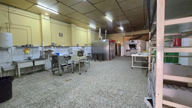 GRAN LOCAL EN VENTA CON POTENCIAL COMERCIAL Y RESIDENCIAL EN EL CENTRO DE PILAS — 18