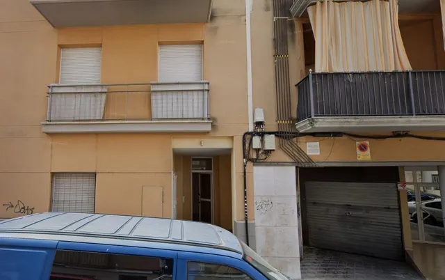 FANTÁSTICO PISO OKUPA en Calle Estació 38 de Olesa de Montse