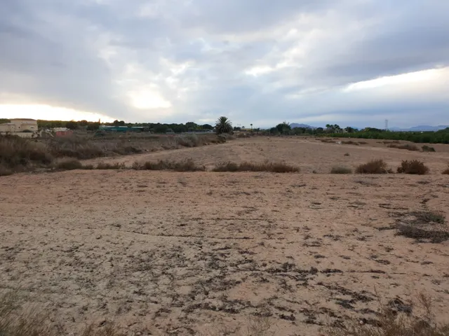 TERRENO EN EL MOLAR ( ZONA LA MARINA ) — 6