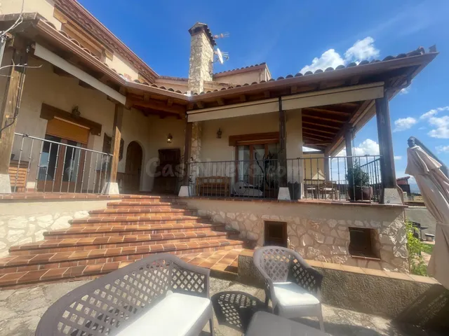 Se vende precioso chalet individual en El Sotillo - foto 3