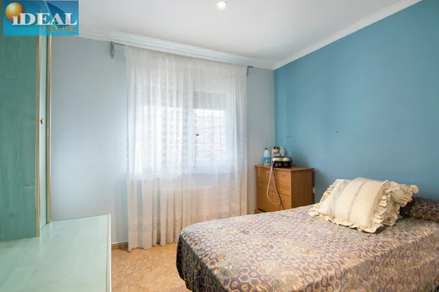 A6515D7. Huétor Santillan. www.idealhouse.es — 23