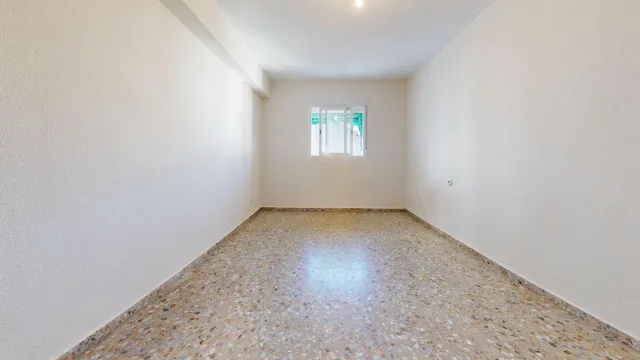 D. Amplio piso en Córdoba, zona Levante - Ideal para primera  vivienda o inversión!!!!!!! — 12