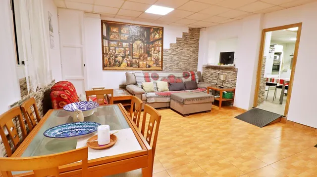 VIVIENDA UNIFAMILIAR O NEGOCIO HABITACIONAL — 9