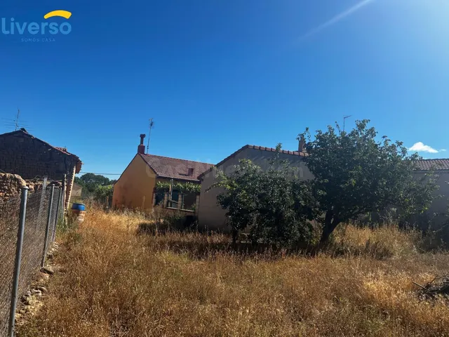 Construye tu casa a medida en esta fantástica parcela urbana - foto 2