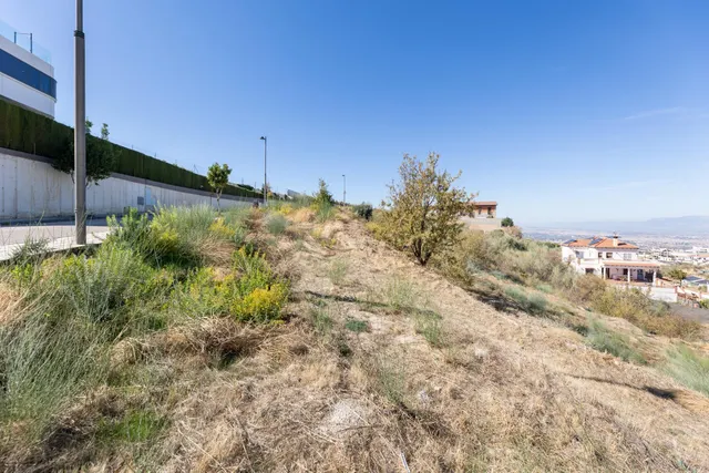 Parcela residencial con proyecto y licencia para construir ya — 14