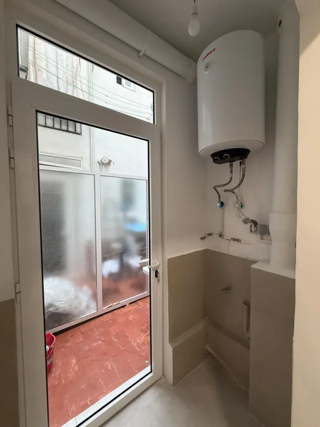 Piso reformado de 3 habitaciones con patio en Gràcia — 20