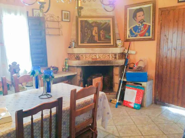 2 CASAS  INDEPENDIENTE EN VENTA EN PIERA — 25