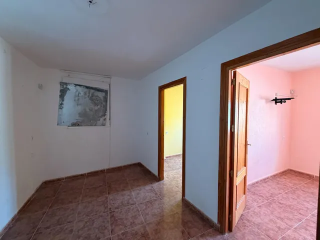 Casa de dos plantas y terreno en Canjáyar — 15