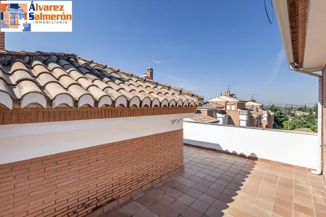EXCLUSIVO CHALET INDIVIDUAL EN HUÉTOR VEGA — 39