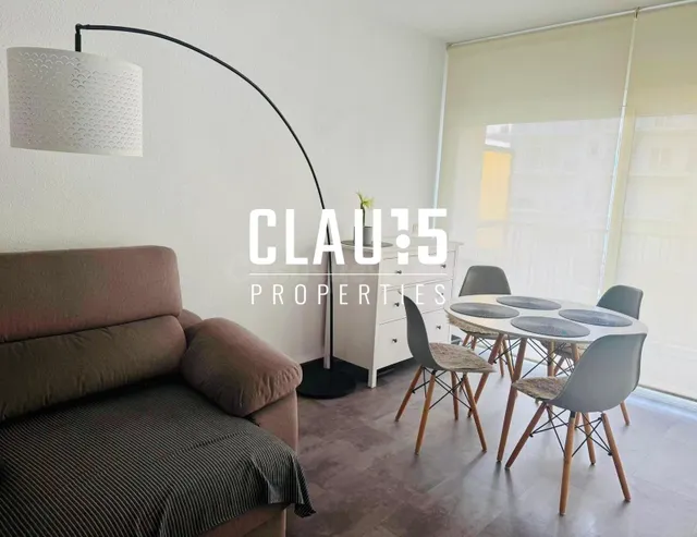 Piso en venta con vistas al mar, piscina comunitaria y ascen - foto 4