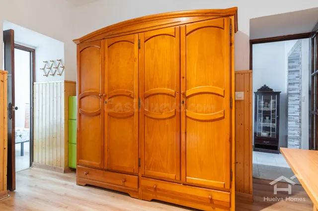Casa tradicional con patio y acceso por dos calles en el centro de Ayamonte — 21