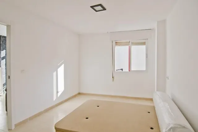 Piso en Motril,  Granada — 12