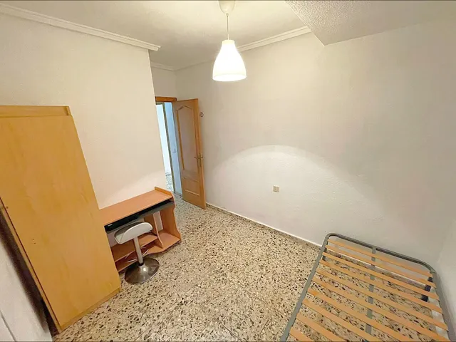 Imagina tu hogar, nosotros ponemos los metros y el garaje — 18