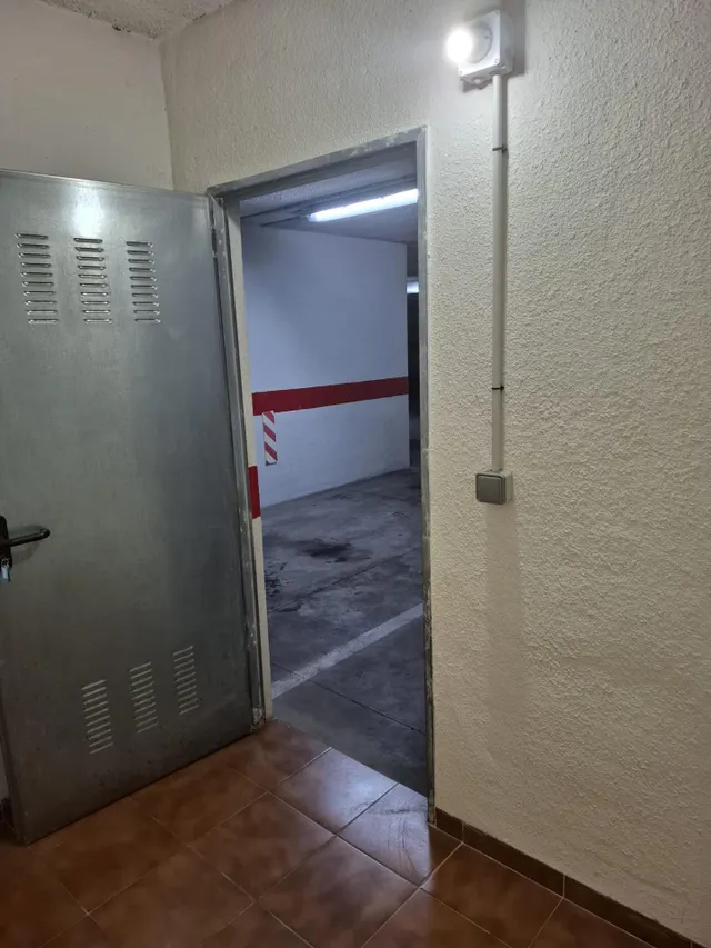 COCHERA Y TRASTERO EN VENTA EN JESÚS RESCATADO — 5