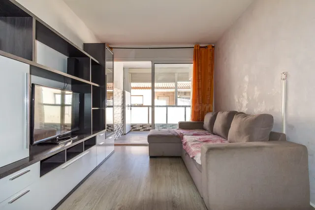 Apartamento con gran terraza y piscina en Playa de los Náufragos — 5