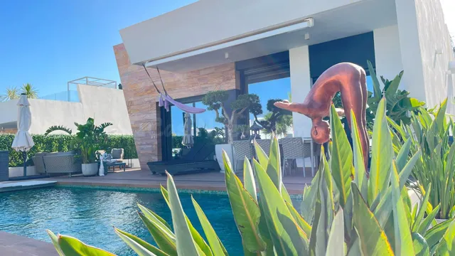 ¿Lujo, vistas al mar y paz absoluta? Tu oasis privado te espera en Finestrat. — 7