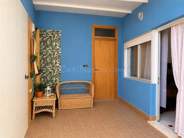 Casa de dos plantas 5 dormitorios 2 cocinas garaje terraza y buhardilla — 3