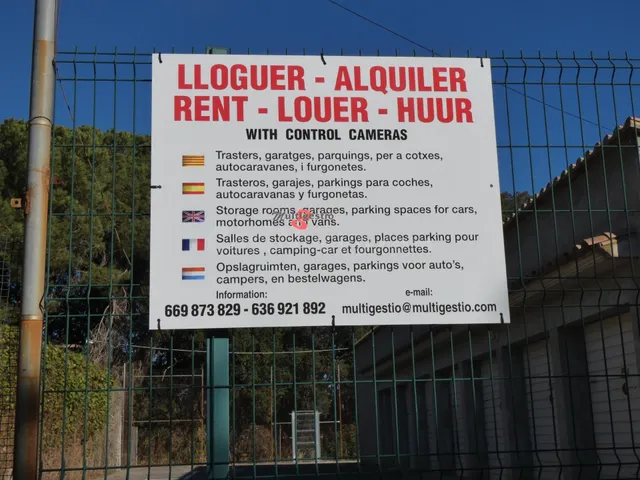 CALONGE: Alquiler PARKIGNS. REMOLQUES, BARCOS, AUTOCARAVANAS - foto 5